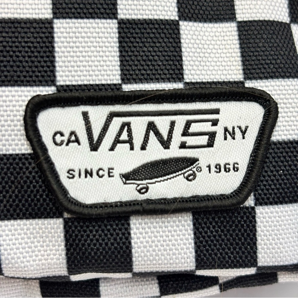 Vans Ward Crossbody Black-White Checkerboard Large Fanny Pack Unisex - Picture 13 of 15